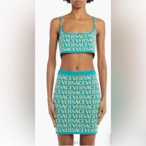 Versace Medusa Medallion Logo Jacquard Crop Sweater Tank